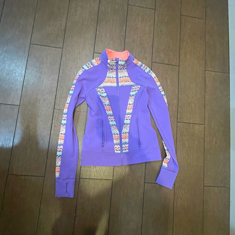 Ivivva sweater